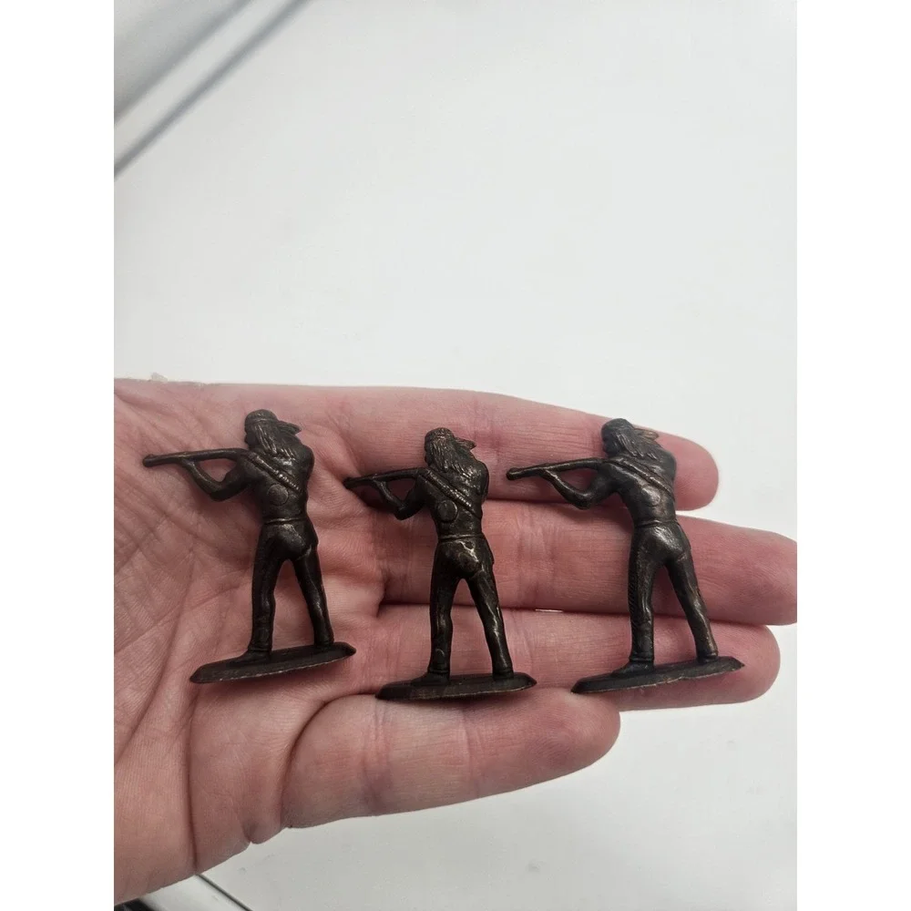 Lot Of 3‎ Kinder Surprise Indians